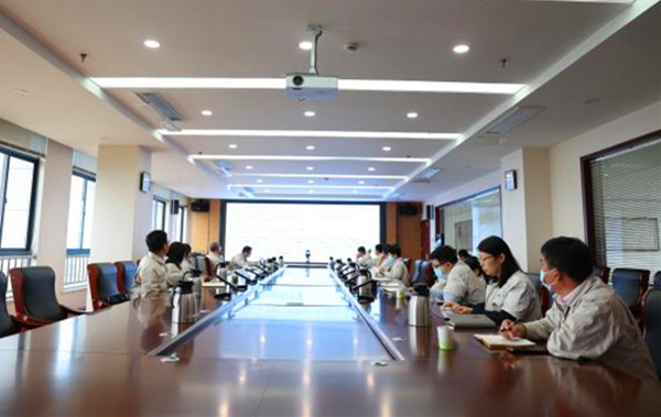 3841652795335129.jpg 5月會(huì)議_副本.jpg